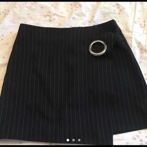 Pinstripe slit skirt